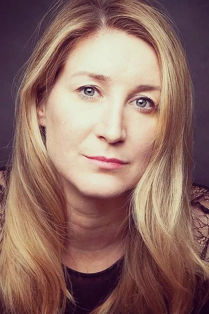 Photo of Nina Lauren