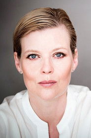 Lucy Akhurst fotoğrafı