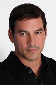 Tyler Christopher fotoğrafı